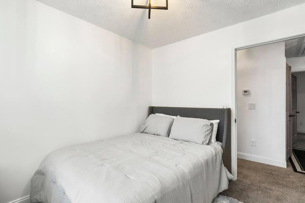 Modern 3Bd,2Ba Townhome Near Stadiums In Metro-Atl Atlanta Exterior photo